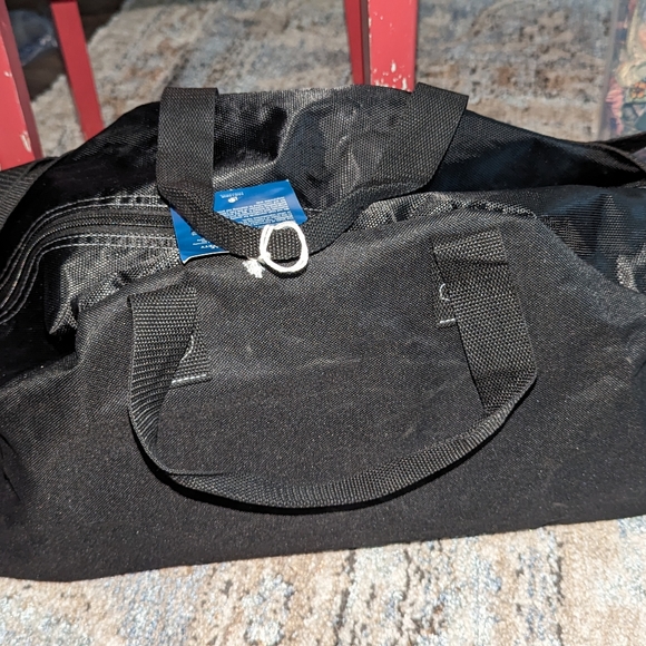 Port Authority overnight bag - Picture 3 of 4